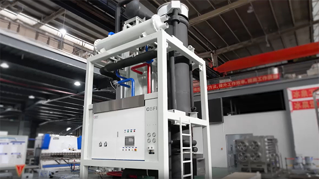 Usine de fabrication de glace en tube, 30 tonnes par jour (TV300)