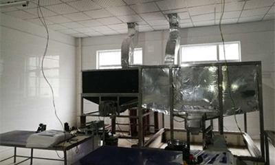Ligne de production de glace comestible carrée semi-automatique de 20 tonnes pour un client de Zhengzhou