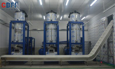 Guangzhou--Usine automatique à glace, glace en tube et glace comestible, de capacité 45 Tonnes