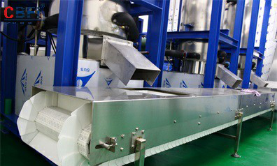 Guangzhou--Usine automatique à glace, glace en tube et glace comestible, de capacité 45 Tonnes